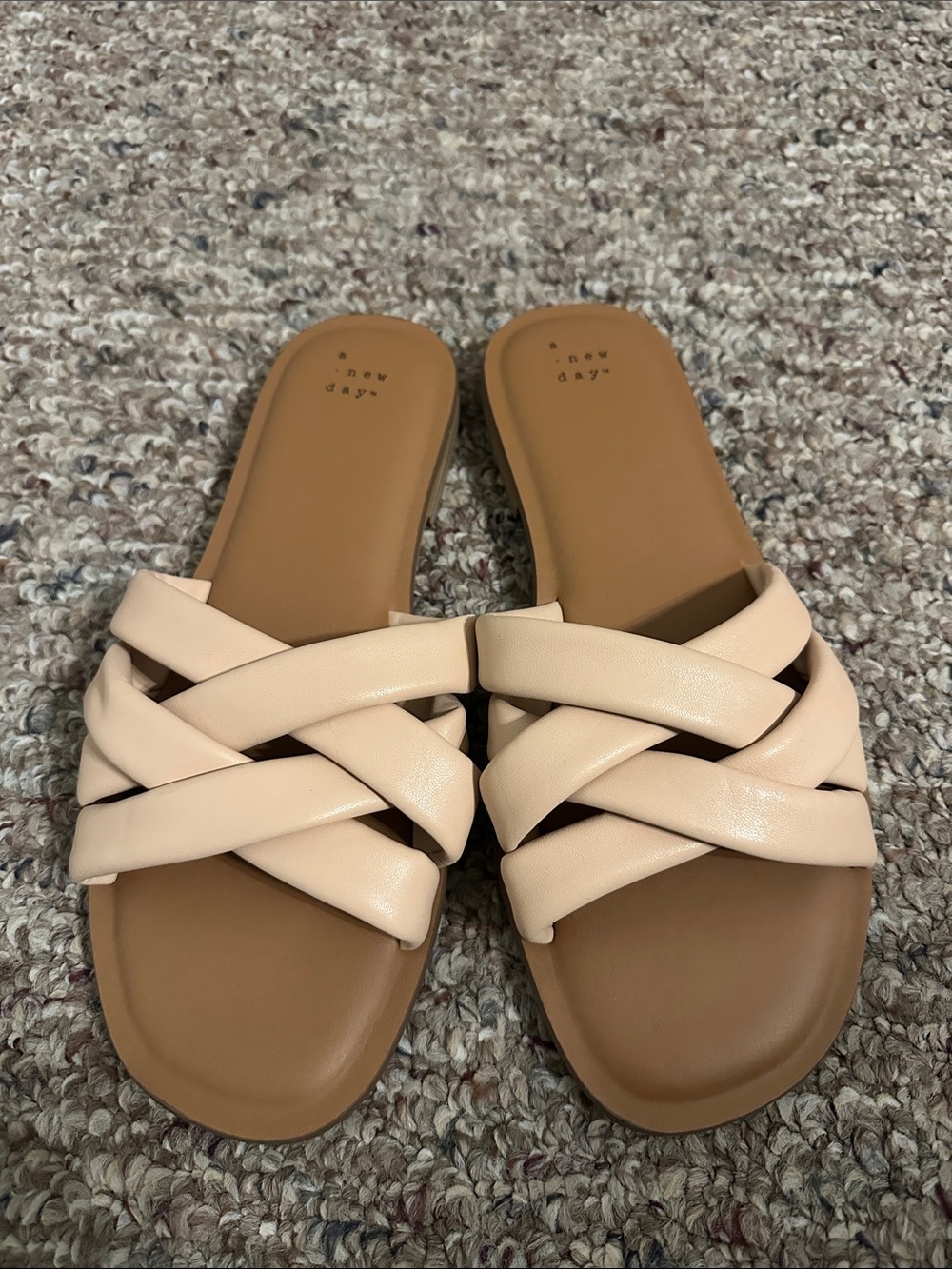 a new day Slide Sandals in cream/nude